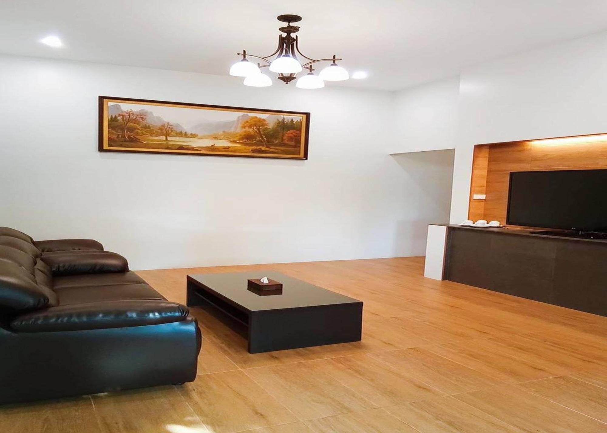 Sanaepatan Home Resort - เสน่ห์ป่าตาล โฮม รีสอร์ต Ban Buak Khang Exterior foto